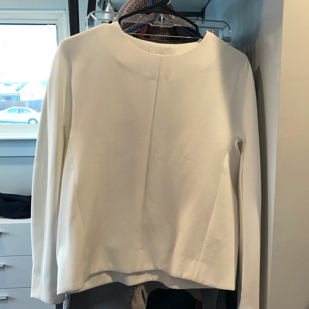 COS white top